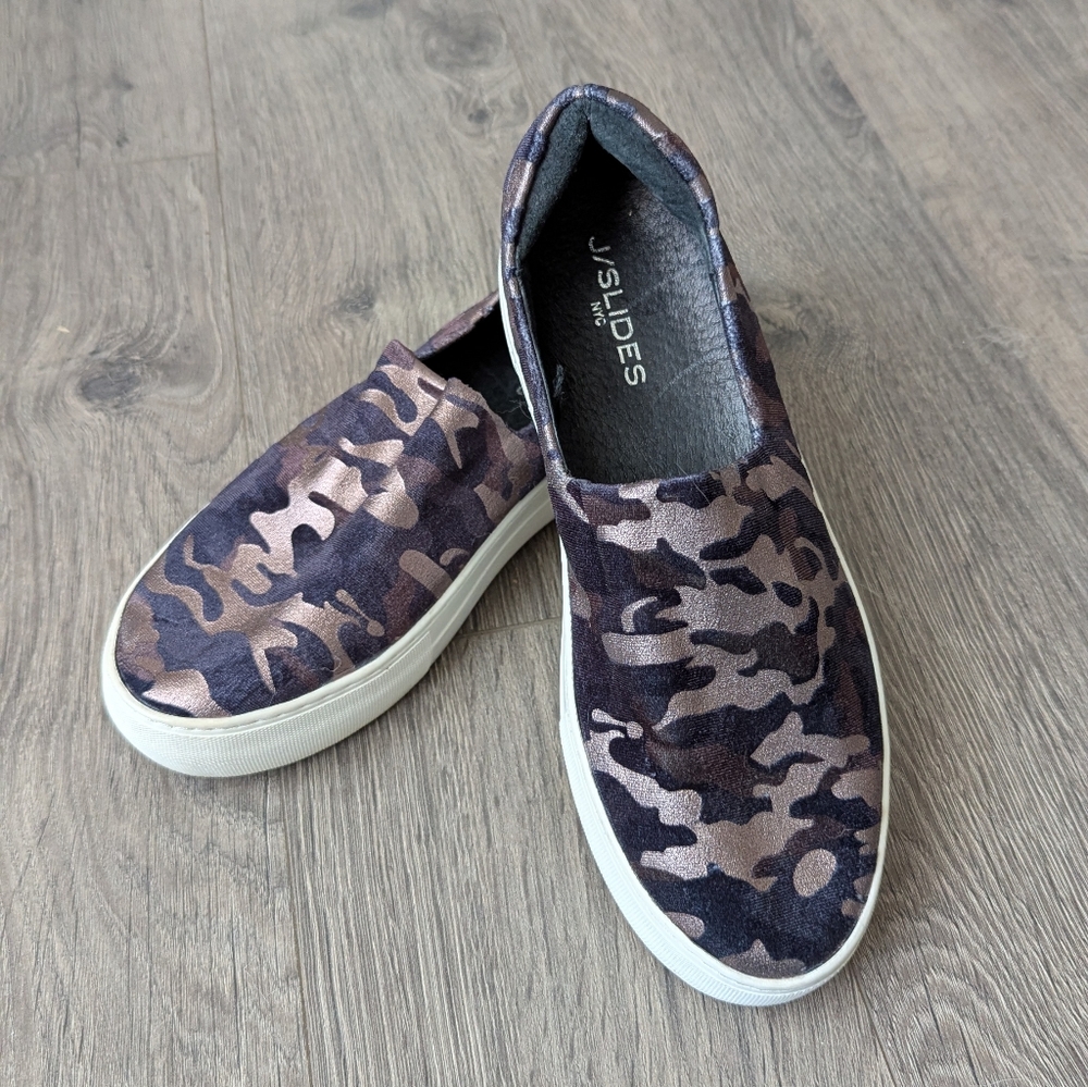 J/SLIDES Black Camouflage Camo Slip-On Sneakers